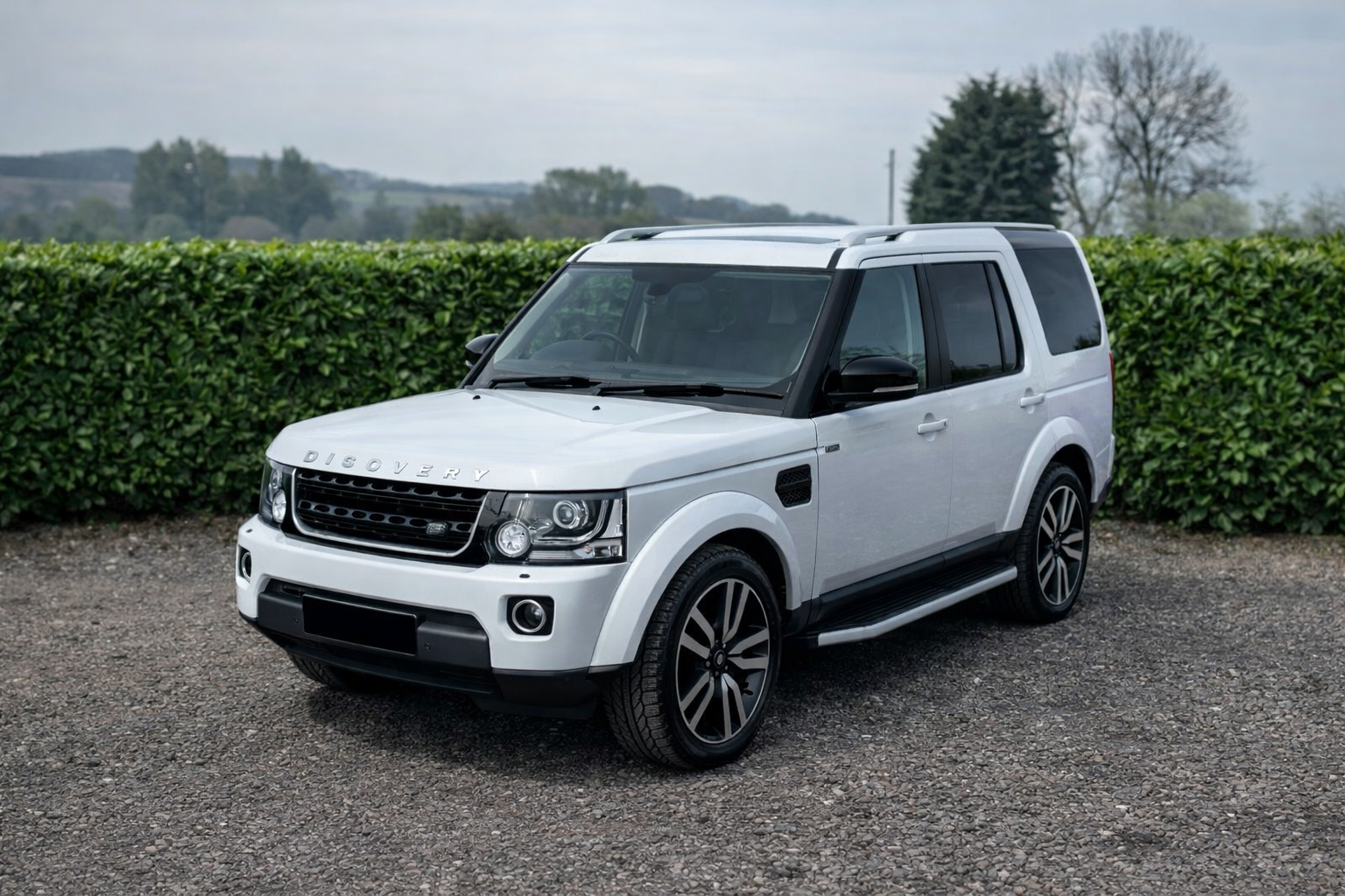 Land Rover Discovery 4 3.0 SD V6 Landmark Auto 4WD Euro 6 (s/s) 5dr