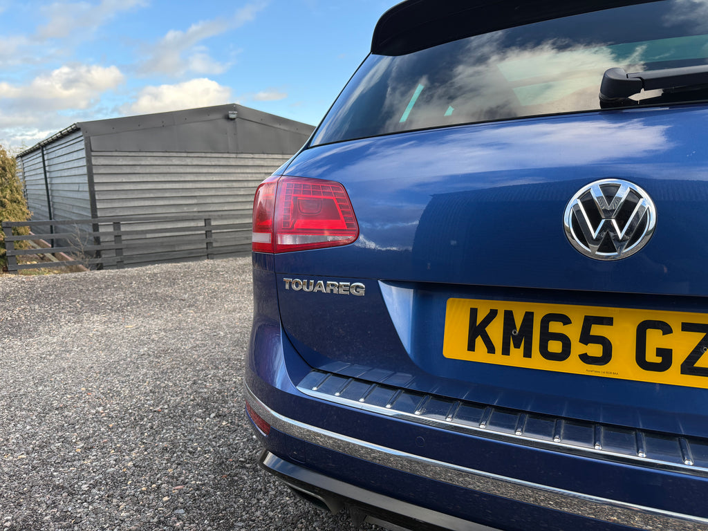 volkswagen Toureg 3.0 V6 Bluemotion R-LIne - SOLD
