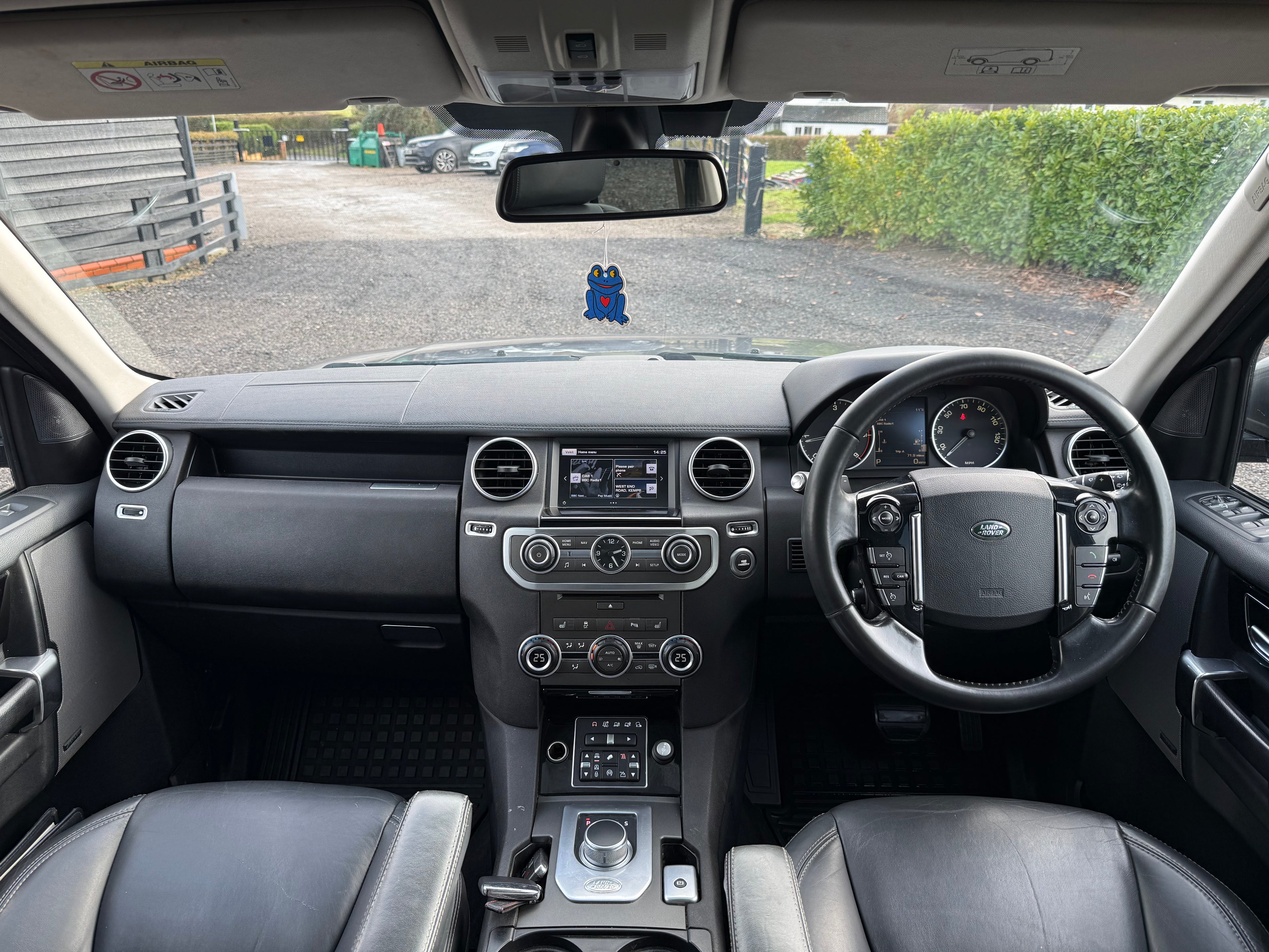 Land Rover Discovery 4 SUV 3.0 SD V6 HSE - SOLD