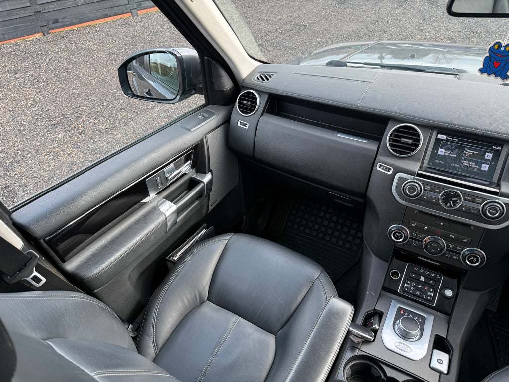 Land Rover Discovery 4 SUV 3.0 SD V6 HSE - SOLD