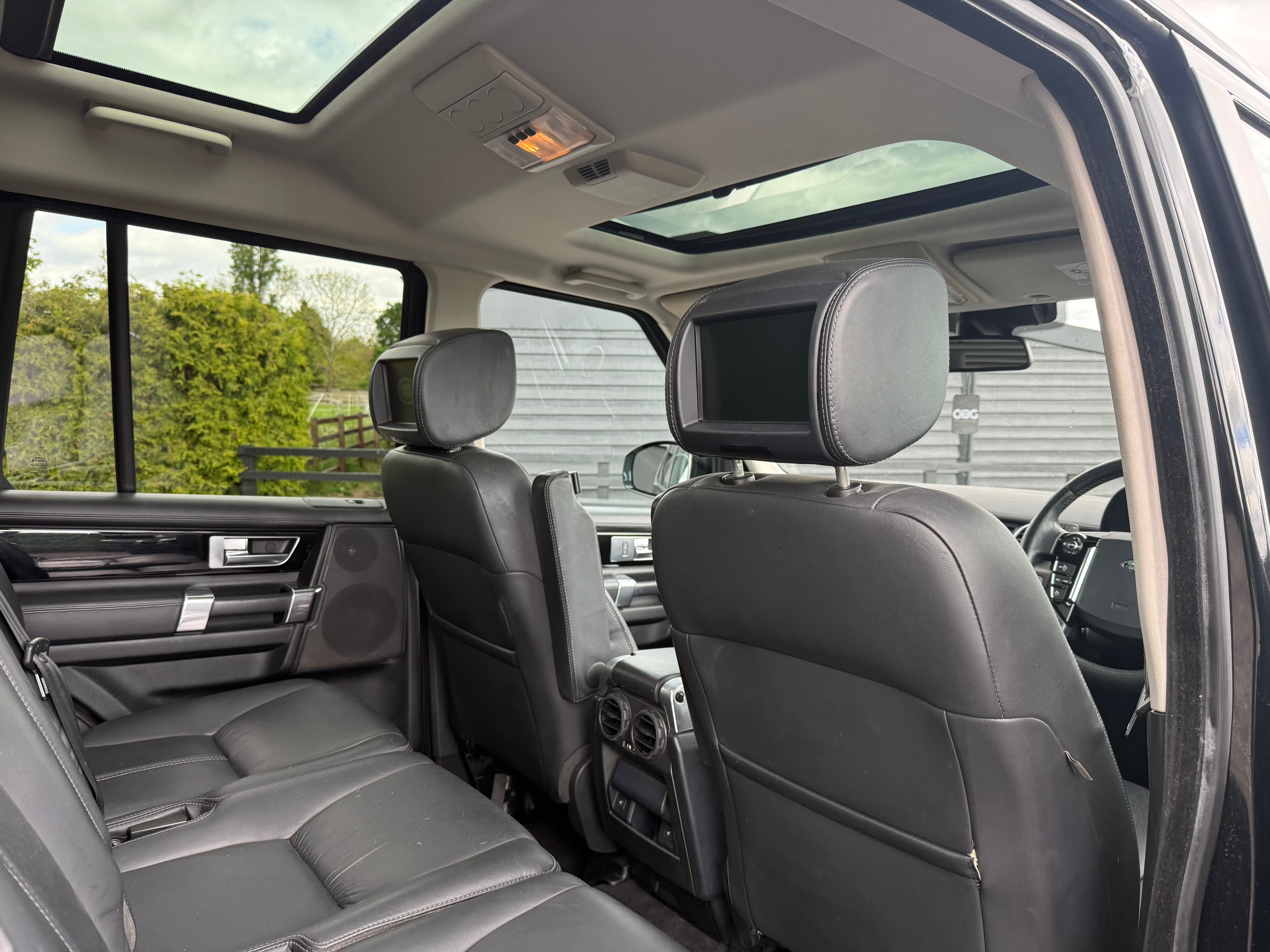 Land Rover Discovery 4 SUV 3.0 SD V6 Landmark - SOLD