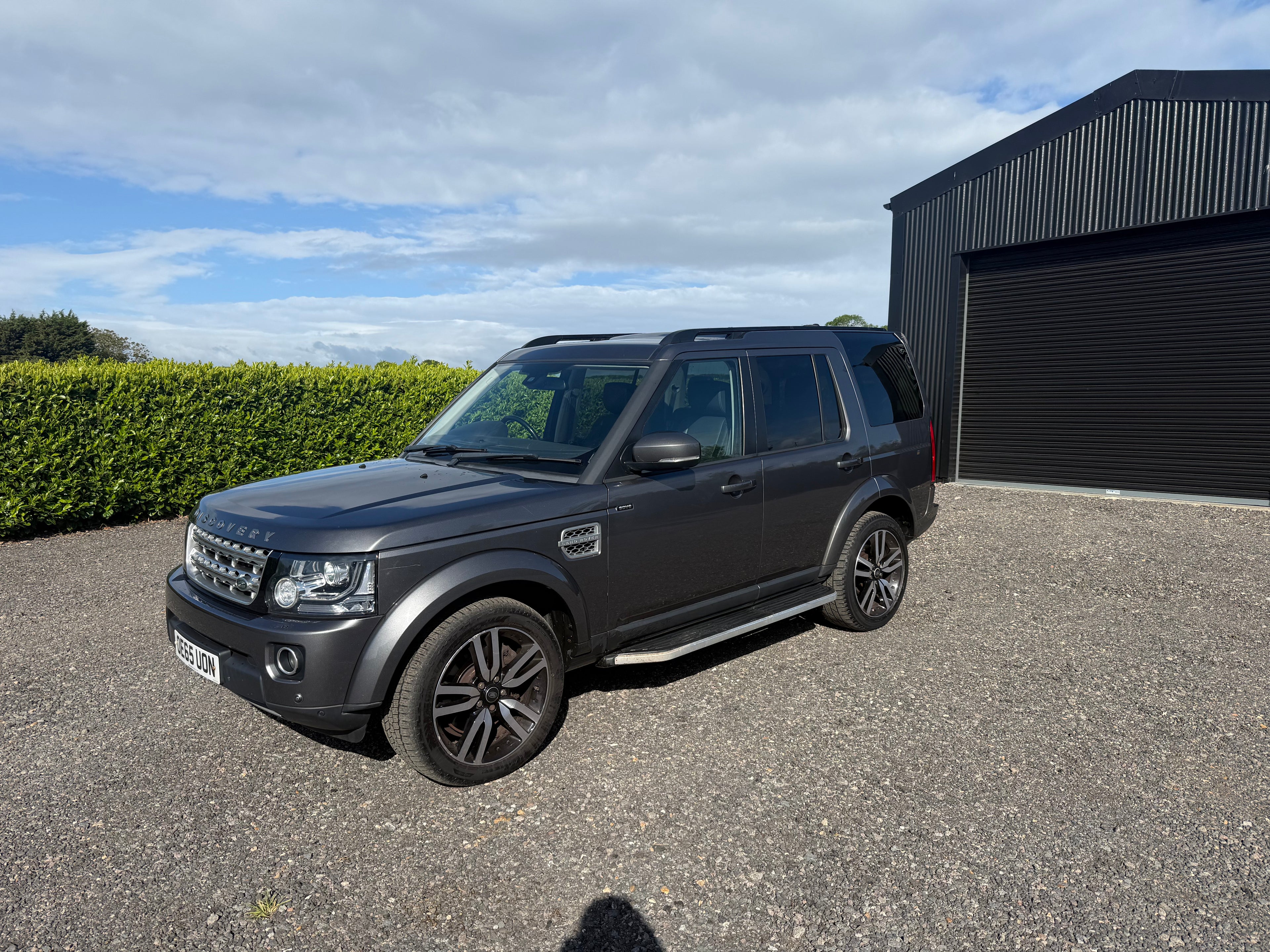 2015 (65) Land Rover Discovery 4 3.0 SD V6 HSE Luxury Auto 4WD Euro 6 - £20,000