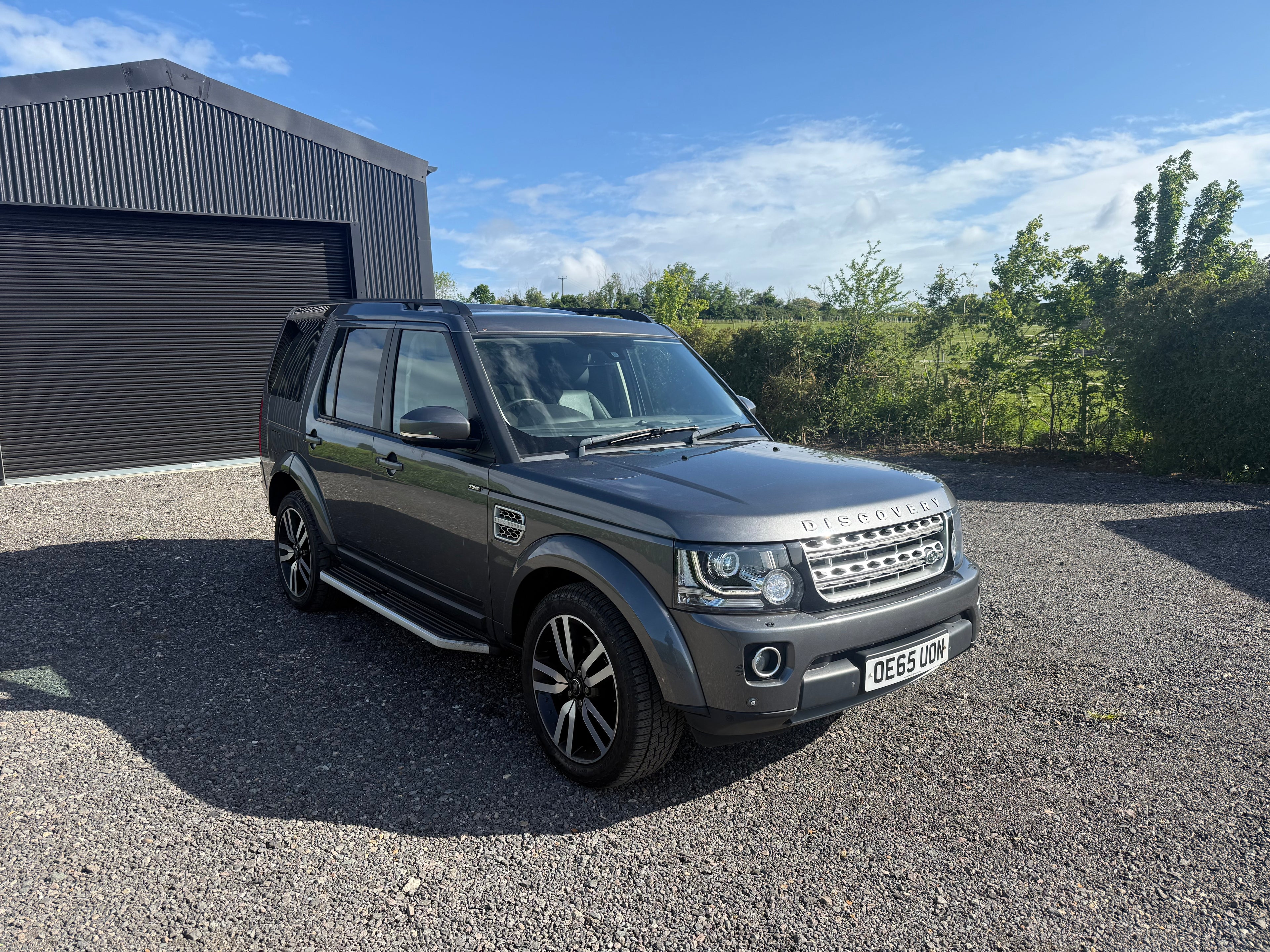 2015 (65) Land Rover Discovery 4 3.0 SD V6 HSE Luxury Auto 4WD Euro 6 - £20,000