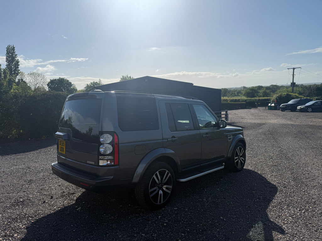 2015 (65) Land Rover Discovery 4 3.0 SD V6 HSE Luxury Auto 4WD Euro 6 - £20,000