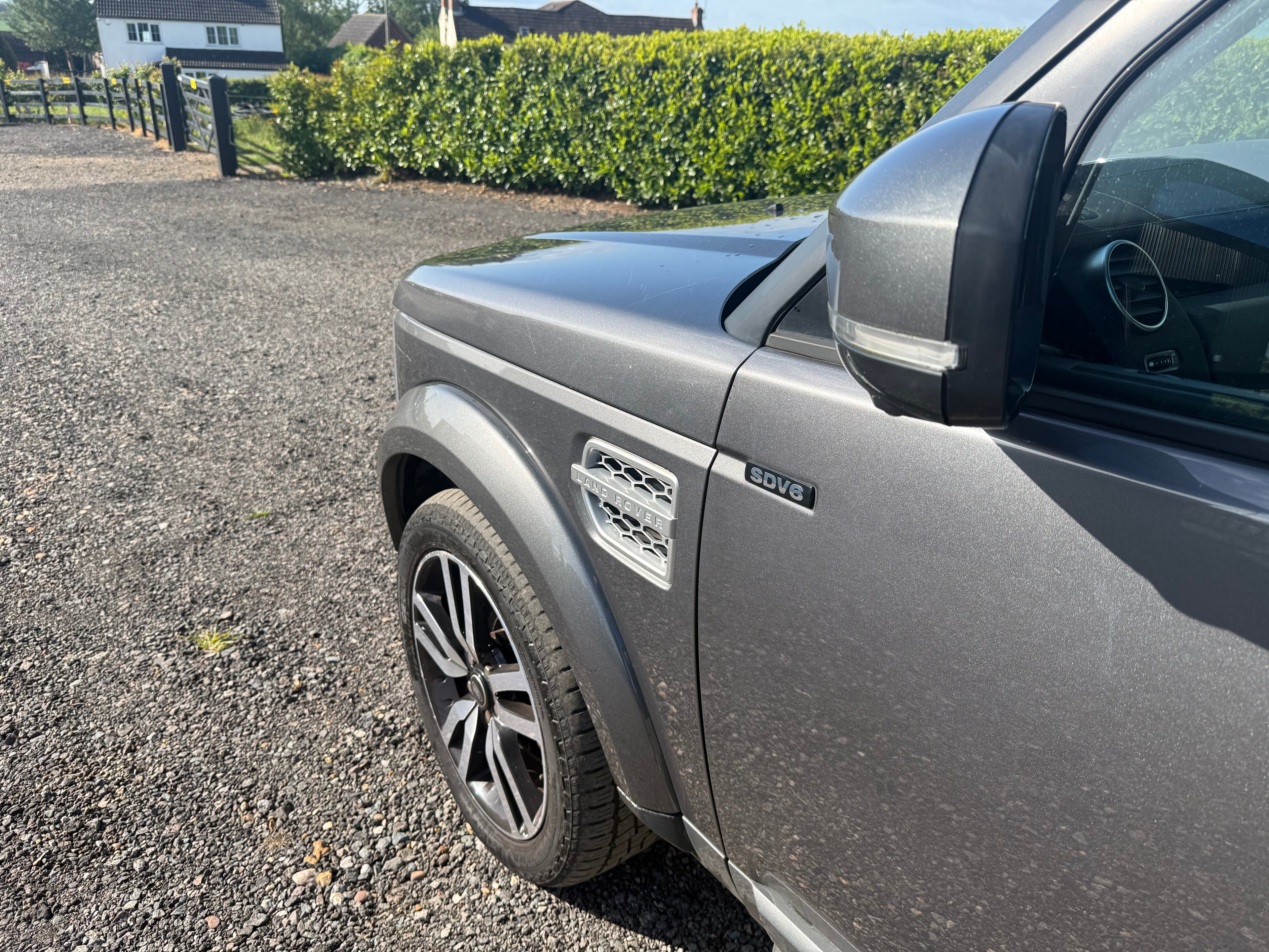Land Rover Discovery 4 SUV 3.0 SD V6 Landmark - SOLD