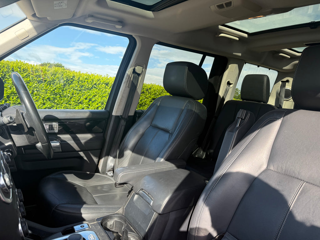 2015 (65) Land Rover Discovery 4 3.0 SD V6 HSE Luxury Auto 4WD Euro 6 - £20,000