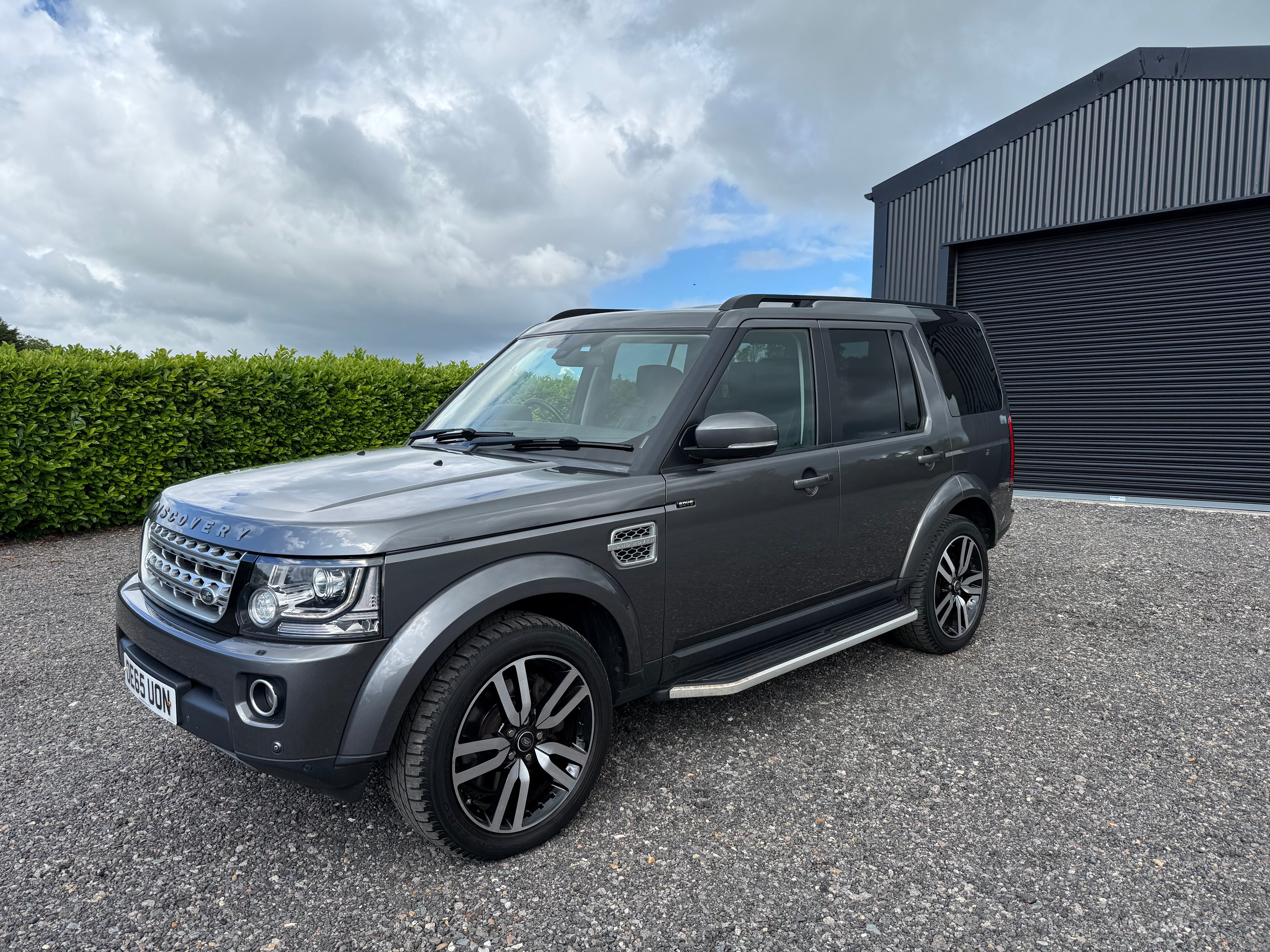2015 (65) Land Rover Discovery 4 3.0 SD V6 HSE Luxury Auto 4WD Euro 6 - SOLD