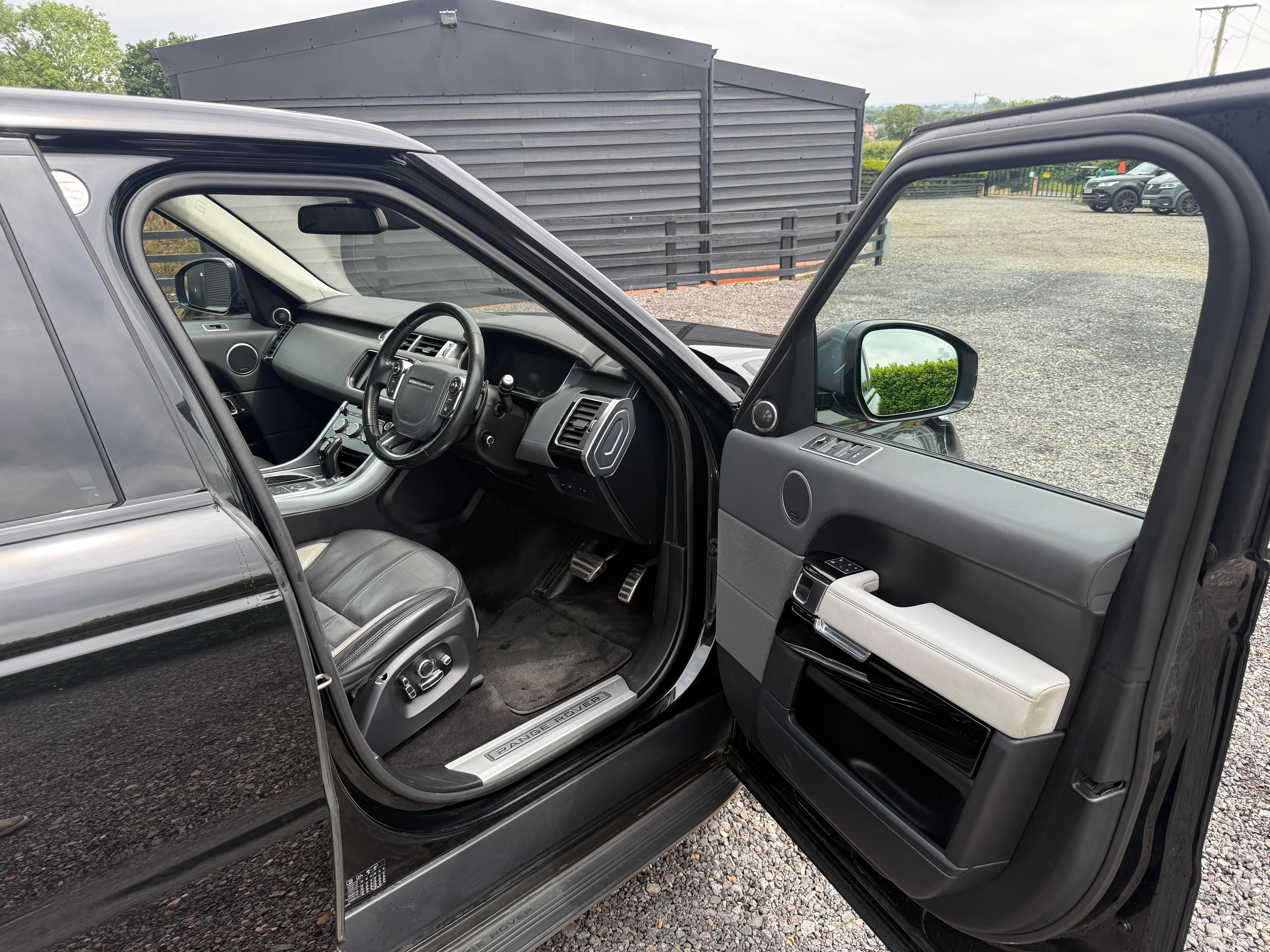 Range Rover Sport SDV8 4.4 Autobiography - SOLD