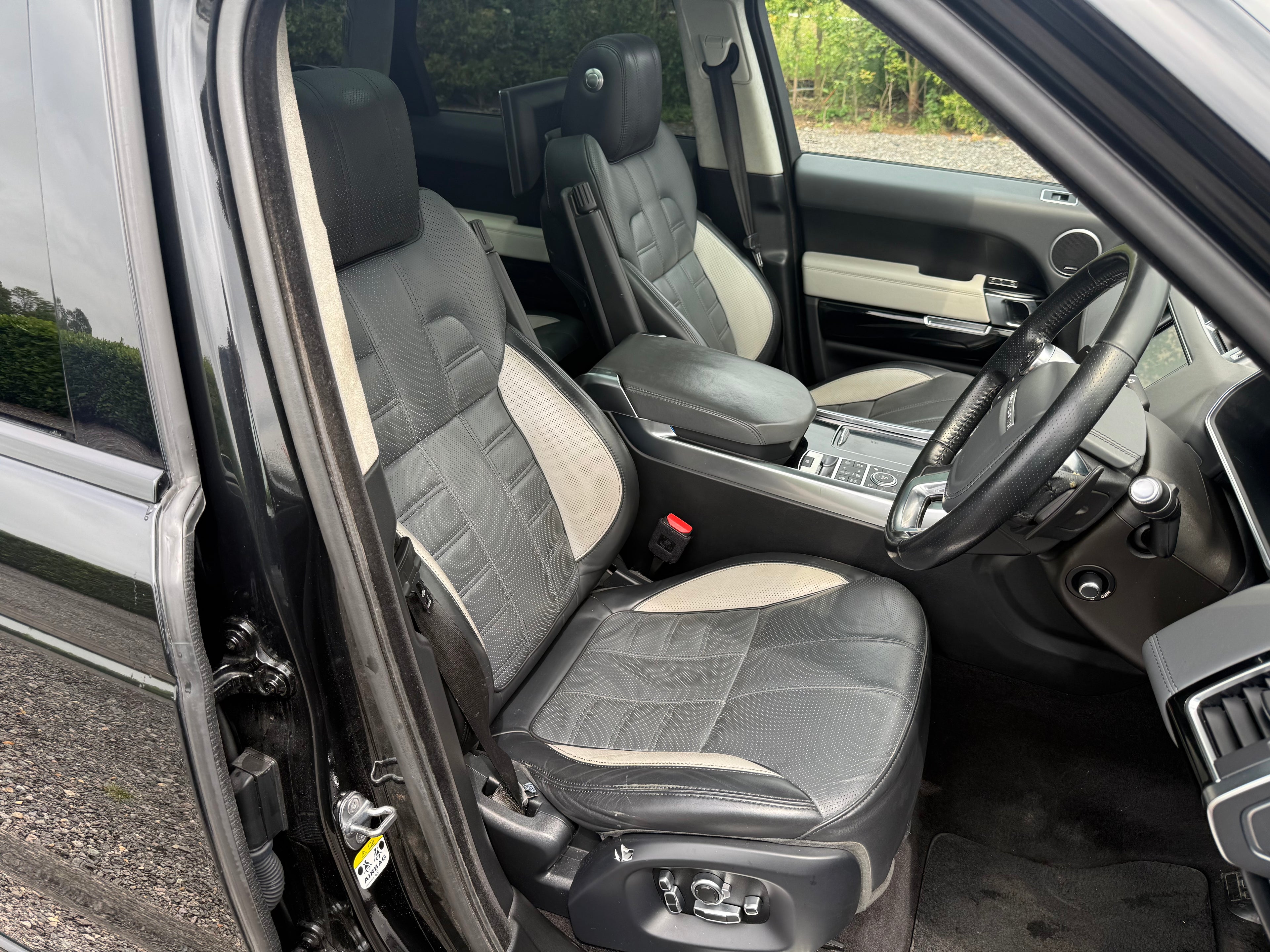 Range Rover Sport SDV8 4.4 Autobiography - SOLD