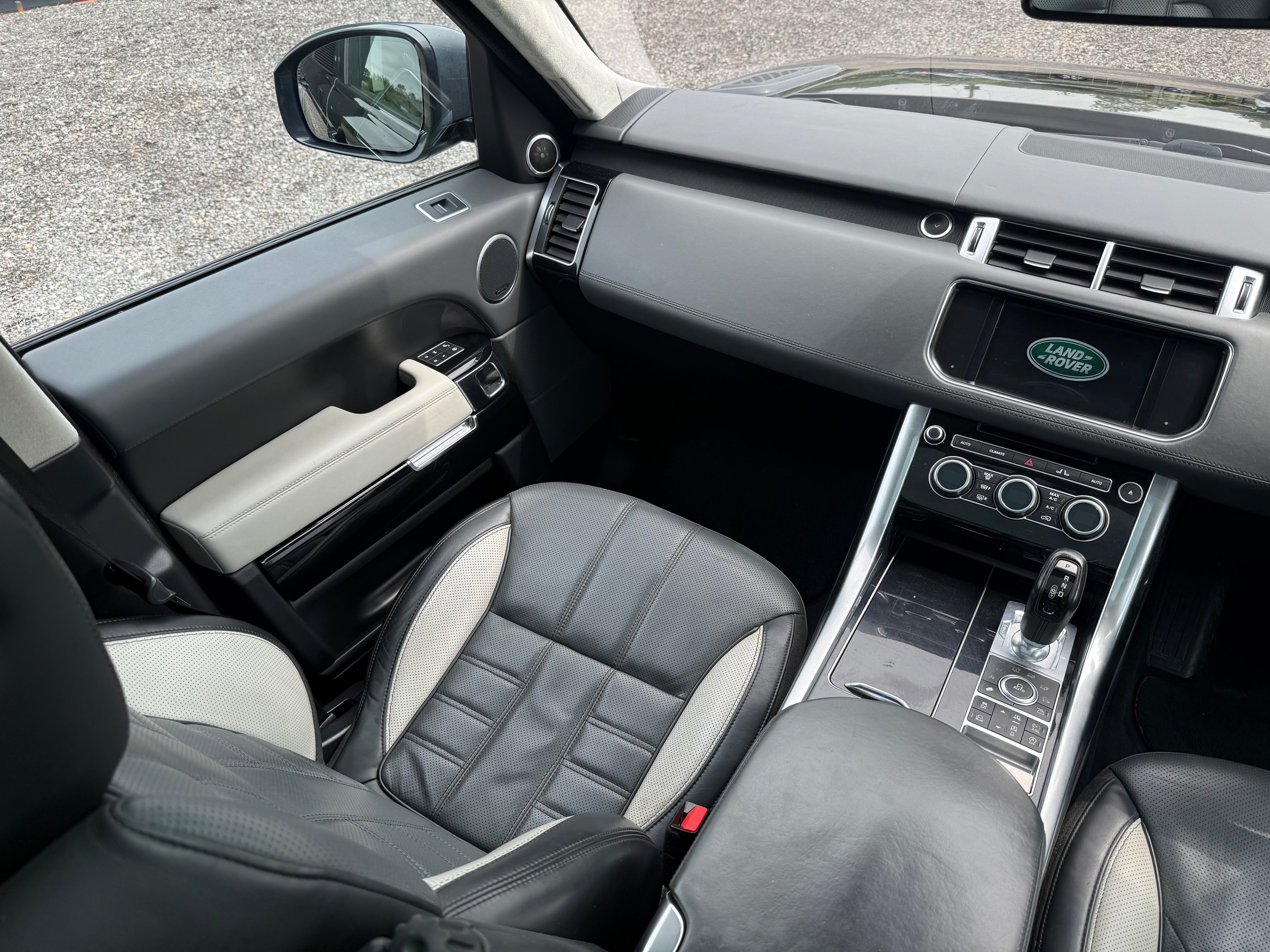 Range Rover Sport SDV8 4.4 Autobiography - SOLD